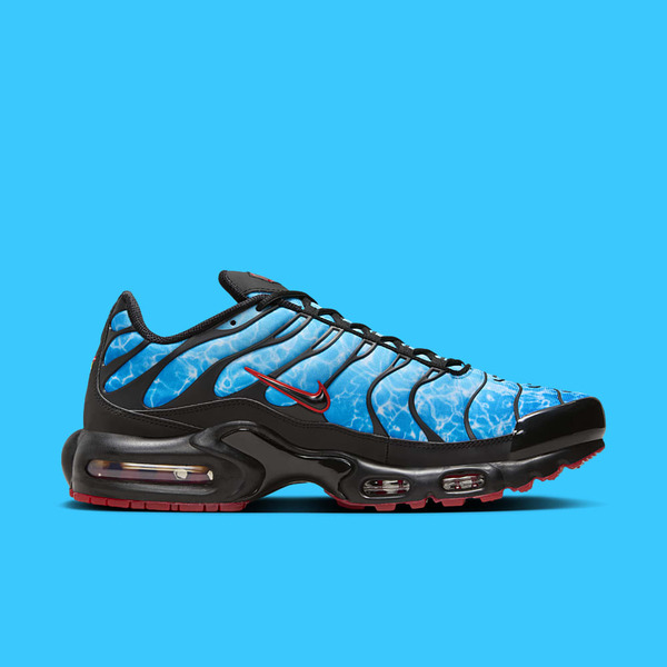 The Nike Air Max Plus Shark Attack attacks in October Grailify